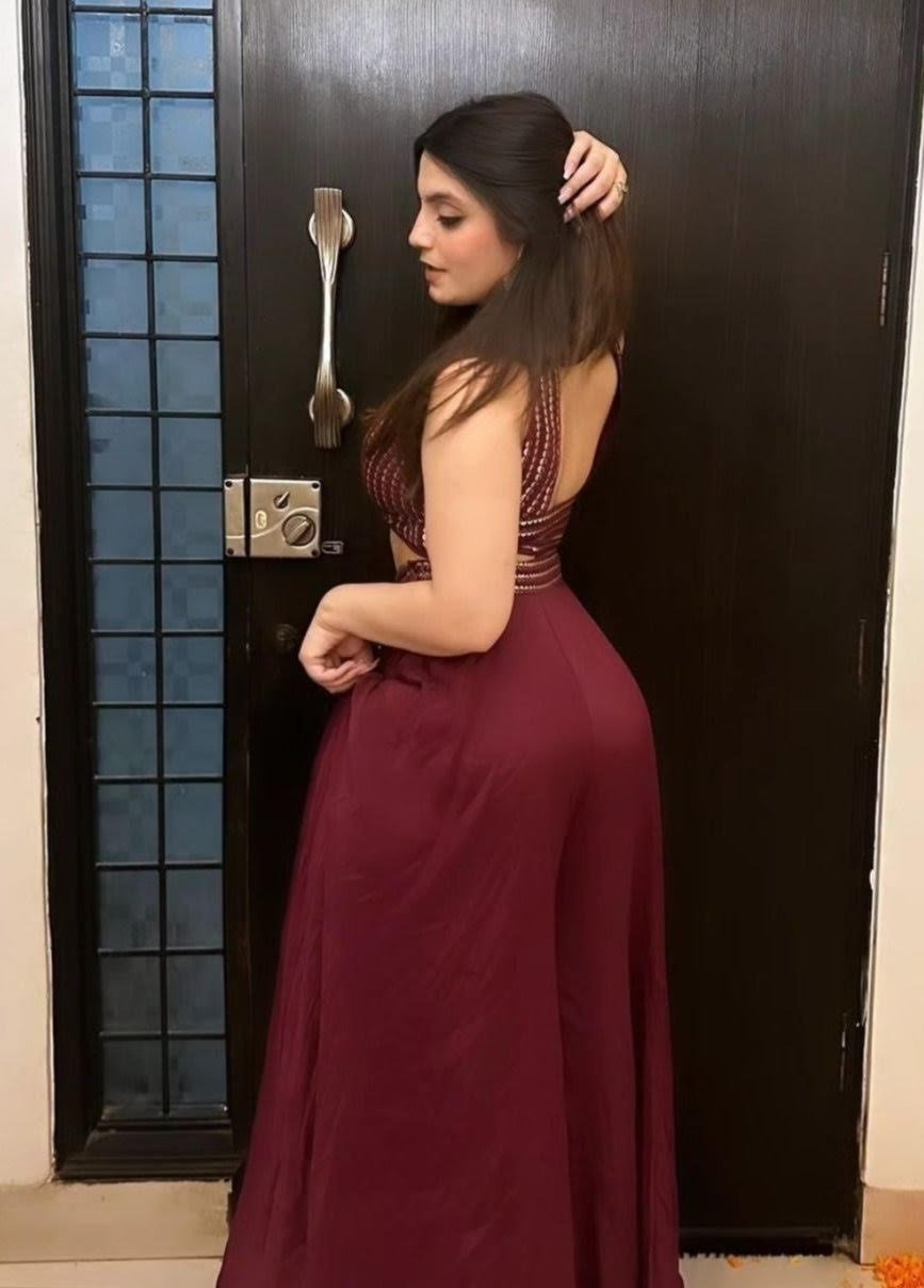 Russian Call Girls In Anjuna Beach +919211923703 Escorts ServiCe In All Over North Goa