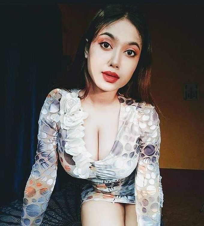 We offer upscale babes from Indian Bollywood Tollywood and from various most popular fashion house. Our adult dating agency service features India escorts of Models, TV Actress, Bollywood Actress