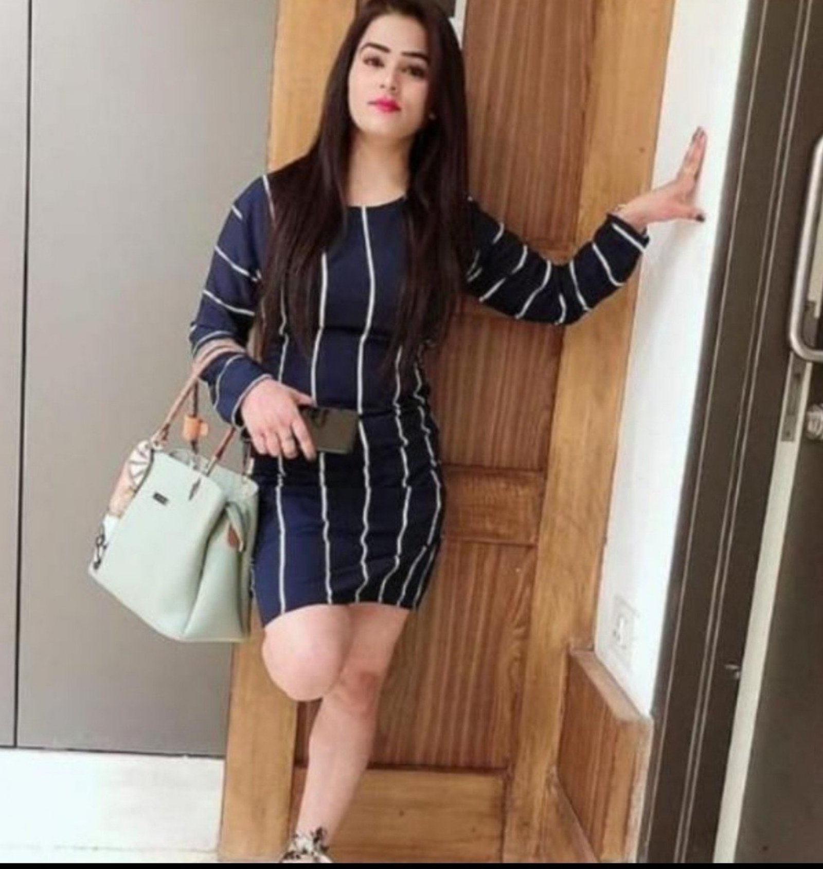 ??+91-9654(72-6276?? Russian Call Girls In Lajpat Nagar (Delhi)